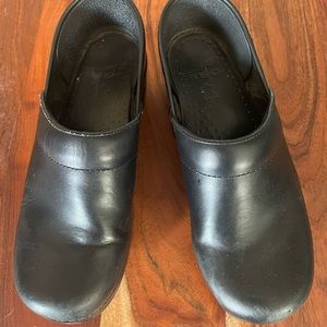 Black Dansko leather clogs
